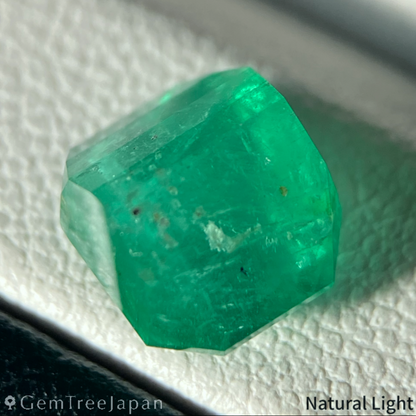 Emerald 3.205ct / Madagascar