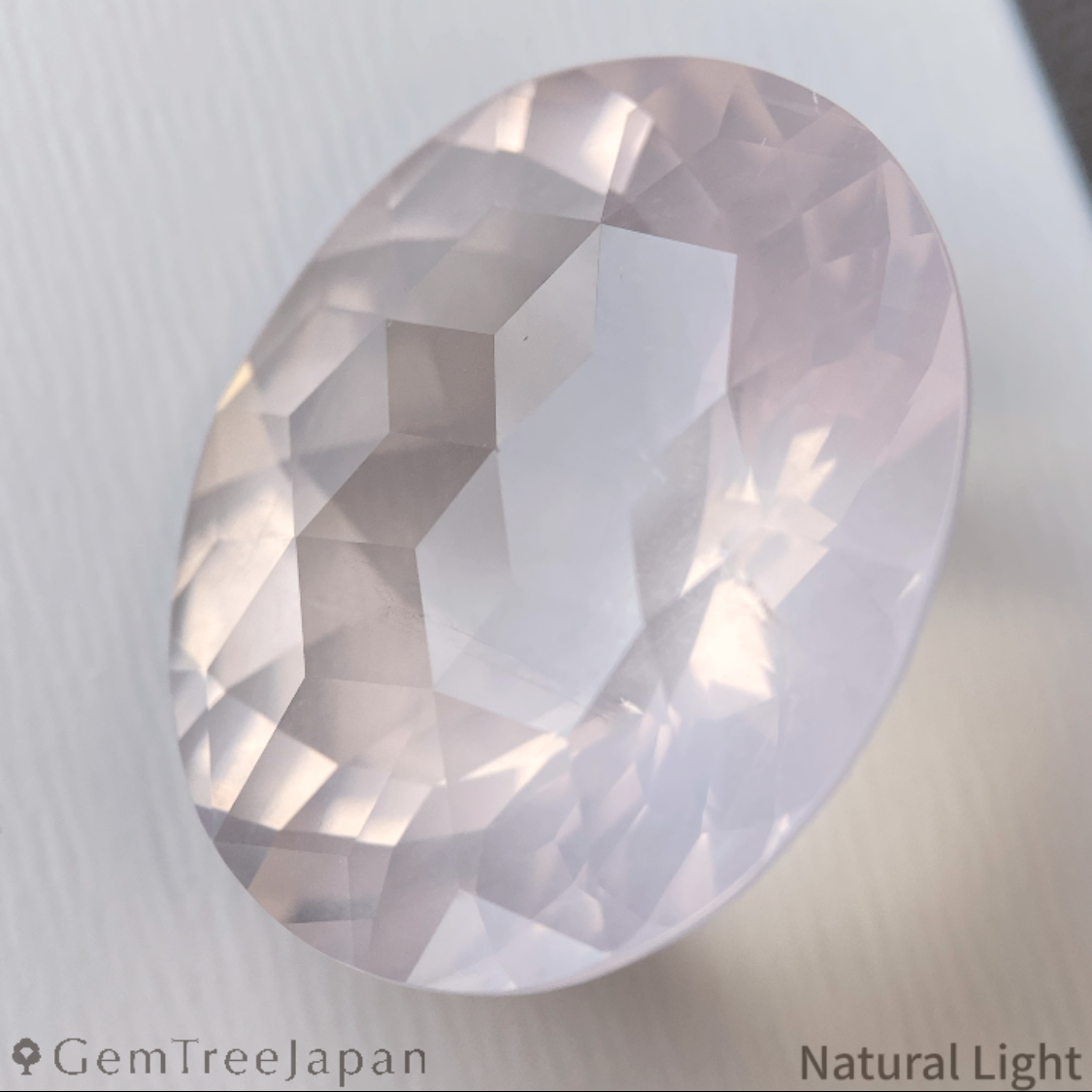 Rose Quartz 39.347ct / Brazil