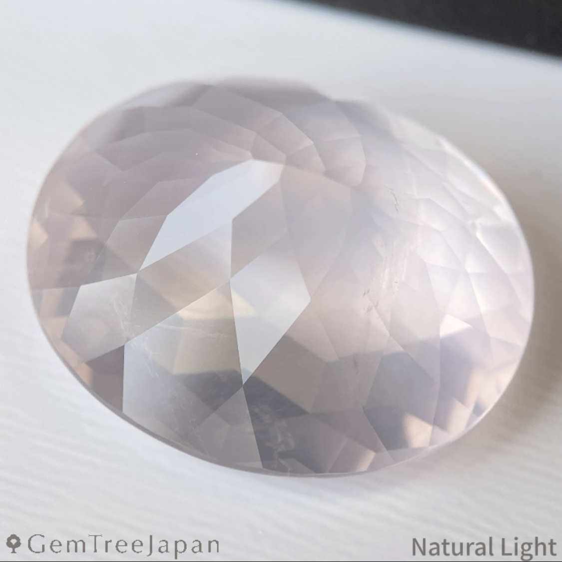 Rose Quartz 39.347ct / Brazil