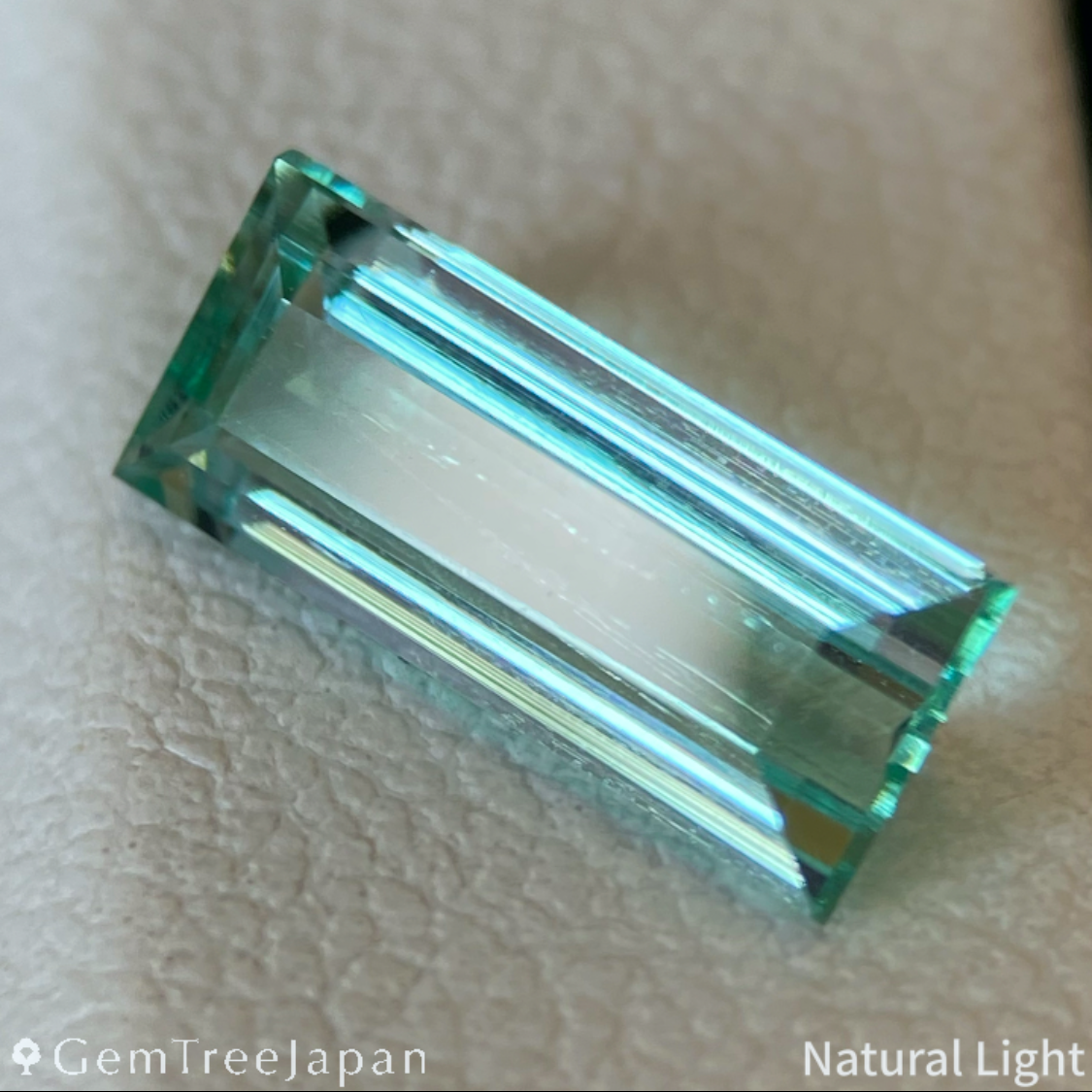 Green Beryl 1.127ct / Nigeria