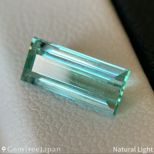 Green Beryl 1.127ct / Nigeria