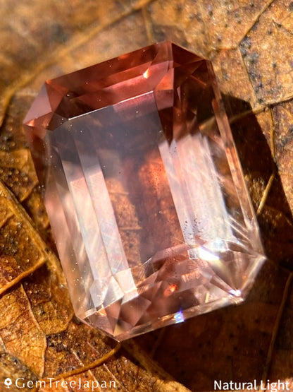【Trial Price】Oregon Sunstone 1.900ct / U.S.A.