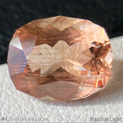 【Trial Price】Oregon Sunstone 1.975ct / U.S.A.
