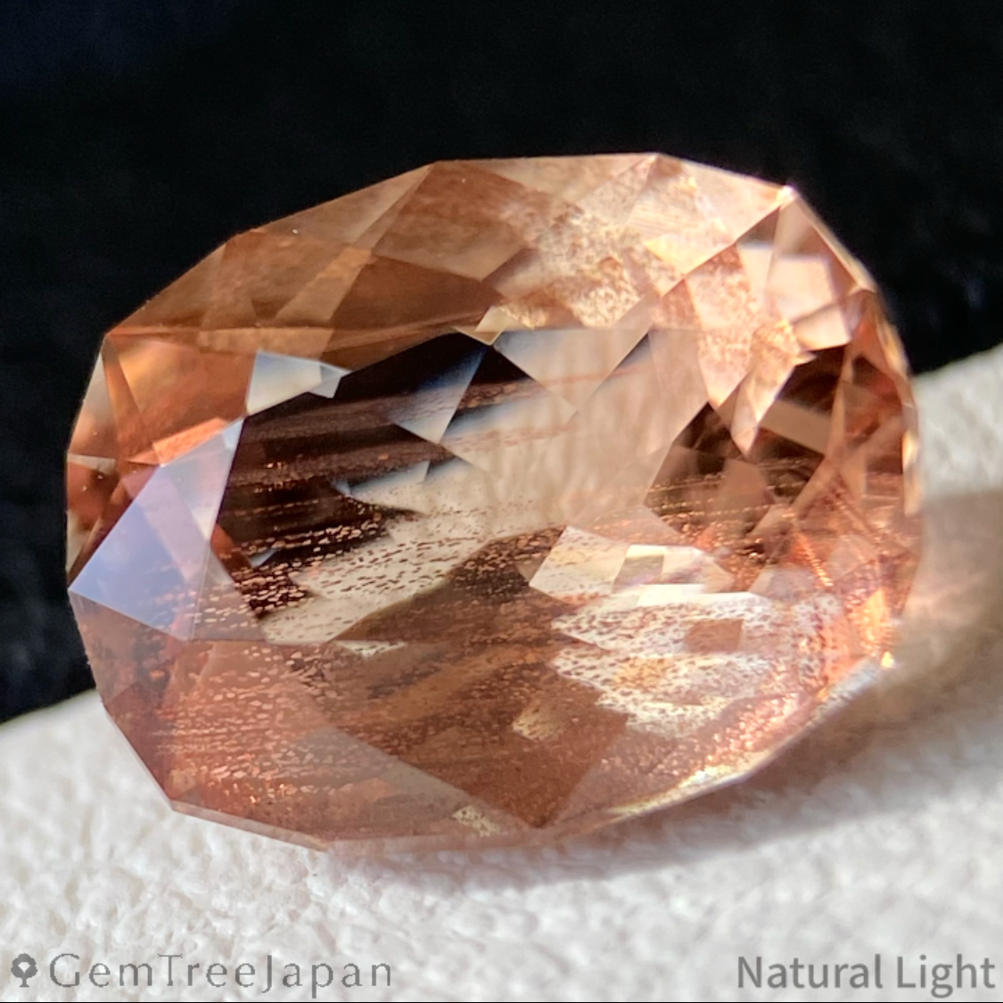 【Trial Price】Oregon Sunstone 1.975ct / U.S.A.