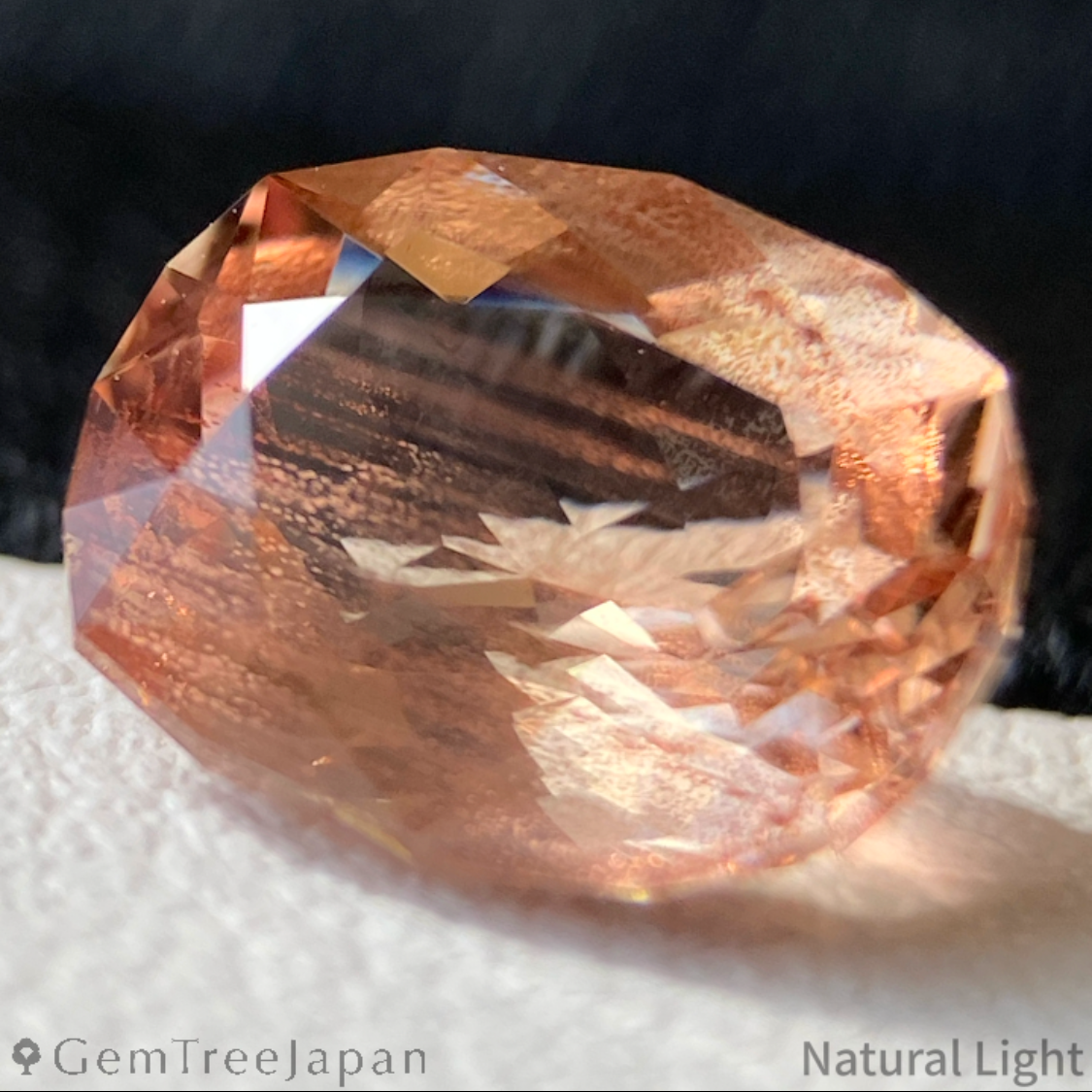 【Trial Price】Oregon Sunstone 1.975ct / U.S.A.