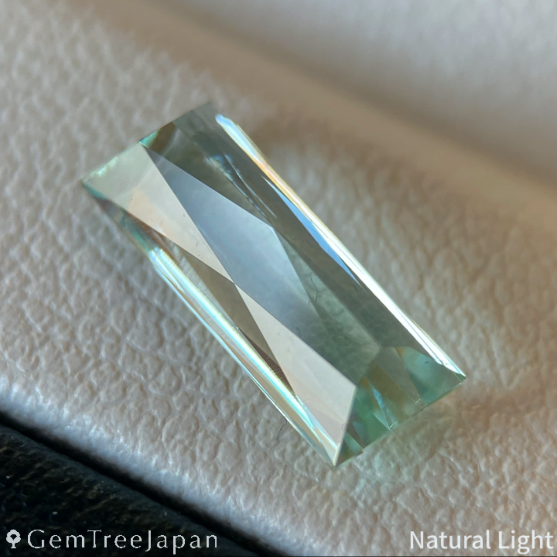 Green Beryl 1.602ct / Nigeria