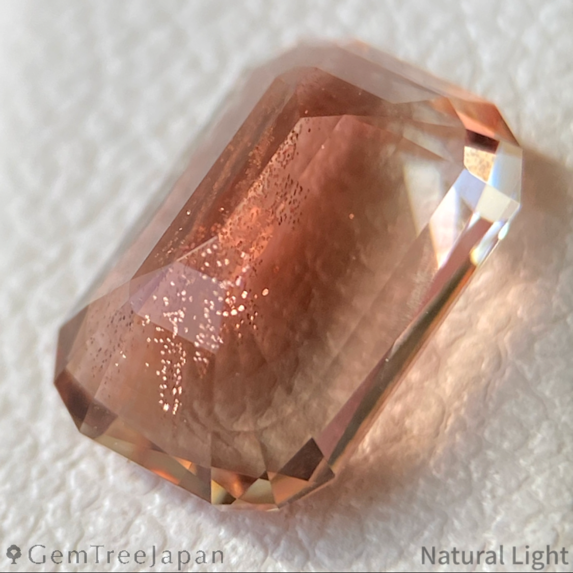 【Trial Price】Oregon Sunstone 1.809ct / U.S.A.