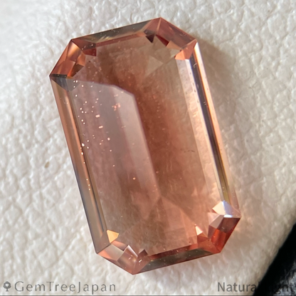 【Trial Price】Oregon Sunstone 1.657ct / U.S.A.