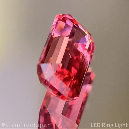 Mahenge Spinel 0.859ct / Tanzania