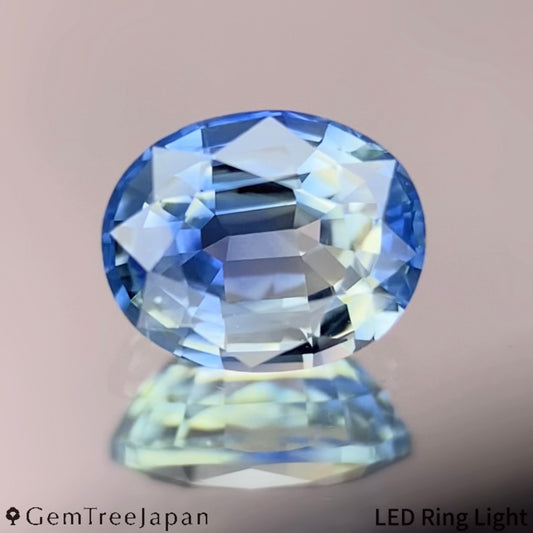 Parti-Color Sapphire 0.828ct / Thailand (Kanchanaburi)