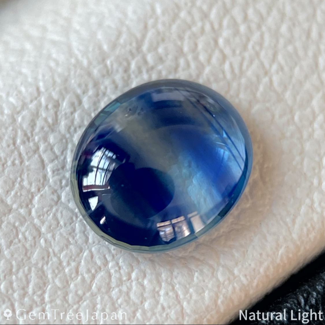 Parti-Color Sapphire 1.011ct / Kanchanaburi(Thailand)