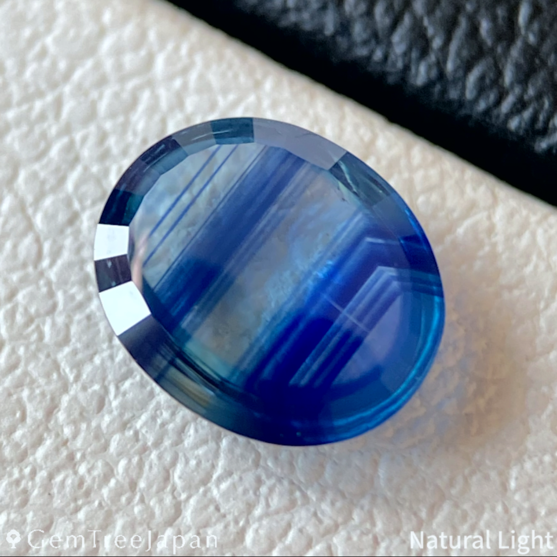 Parti-Color Sapphire 1.011ct / Kanchanaburi(Thailand)