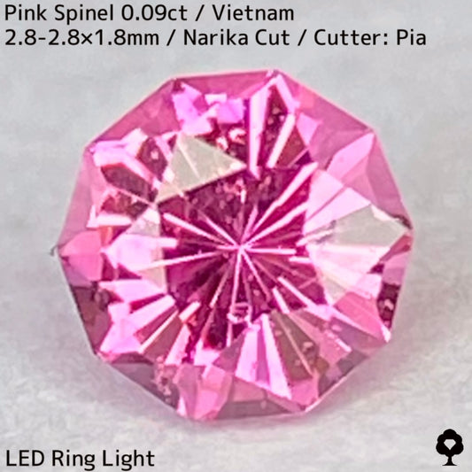 【Present campaign】Spinel 0.09ct / Vietnam