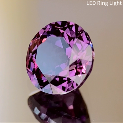 Malaya Garnet (Pyralspite) 0.749ct / Color-Change Type