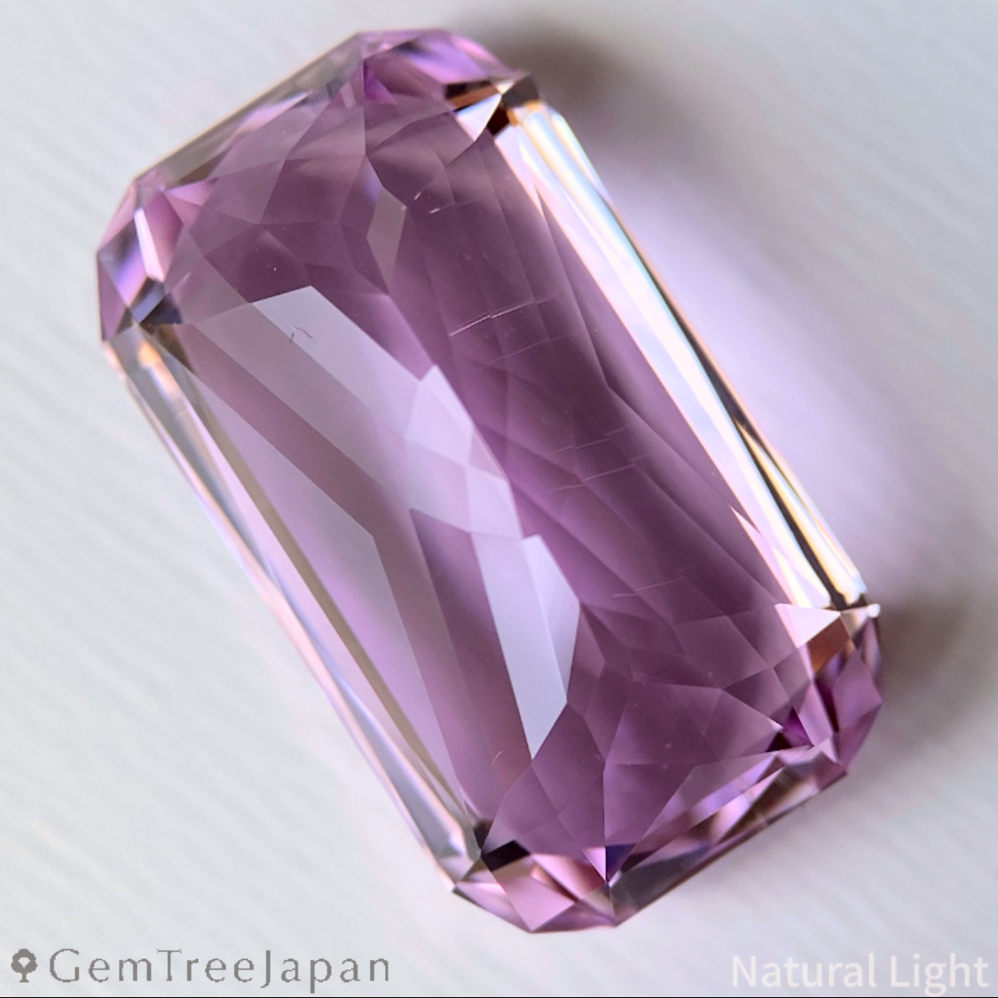 Kunzite 16.555ct / Brazil