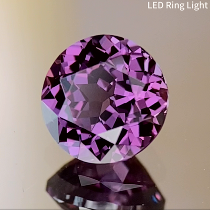 Malaya Garnet (Pyralspite) 0.749ct / Color-Change Type
