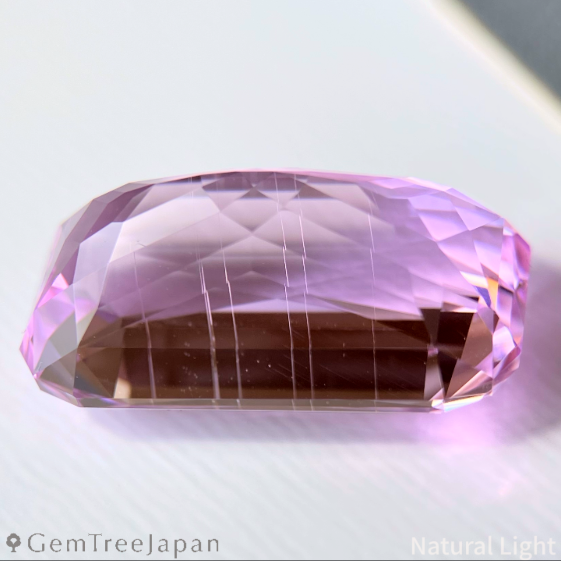 Kunzite 16.555ct / Brazil