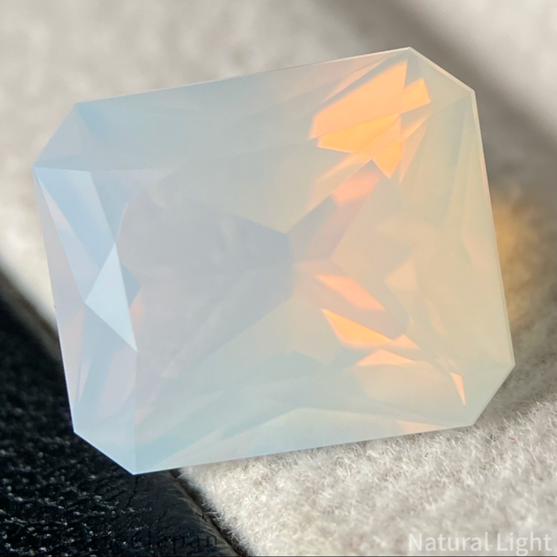 Jelly Opal 4.522ct / Australia
