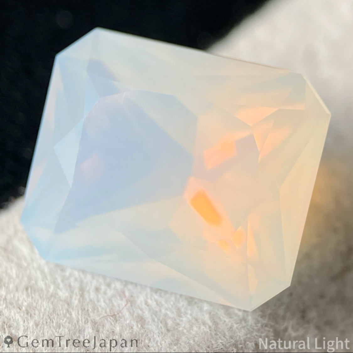 Jelly Opal 4.522ct / Australia