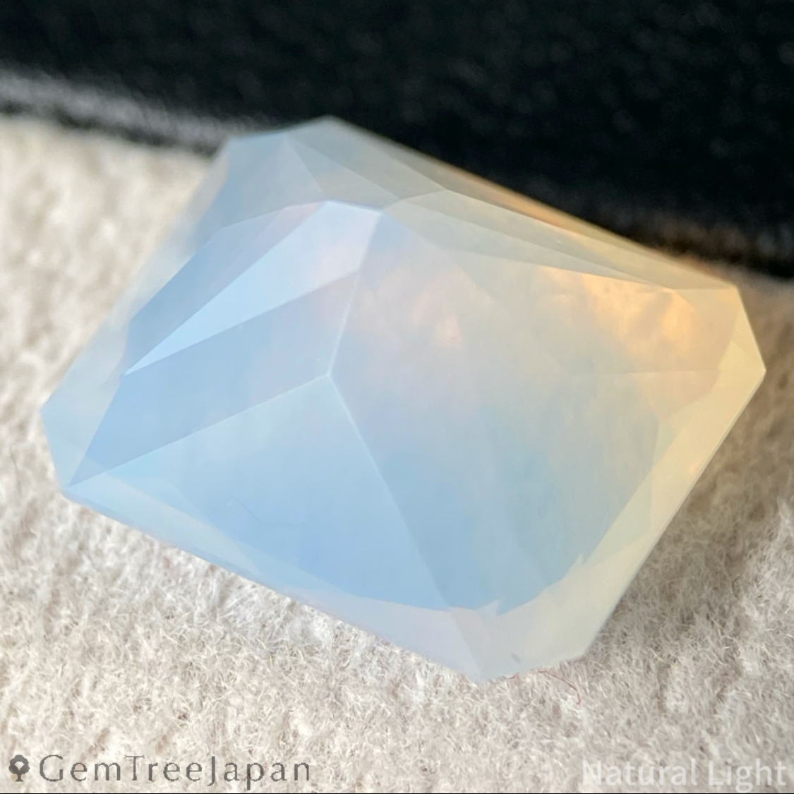 Jelly Opal 4.522ct / Australia