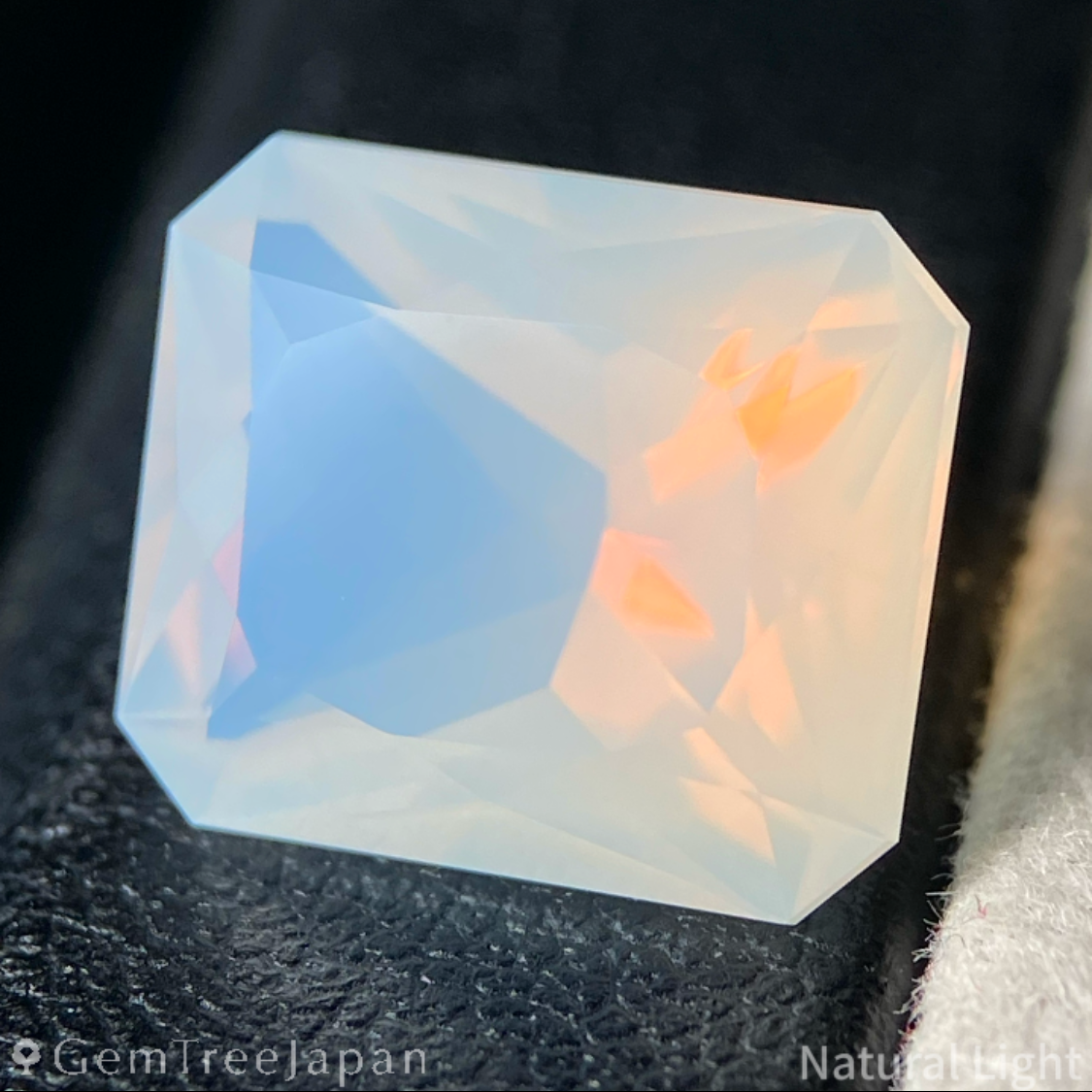 Jelly Opal 4.522ct / Australia