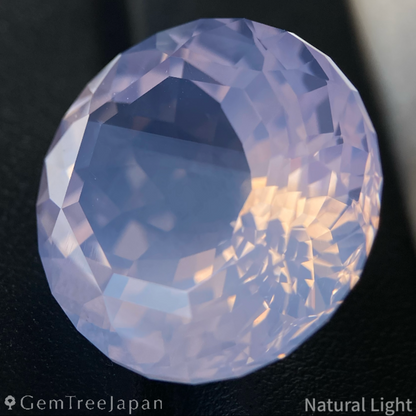Milky Amethyst 36.028ct / Brazil
