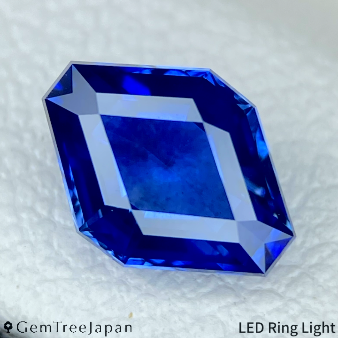 Burma Sapphire 1.076ct / Myanmar