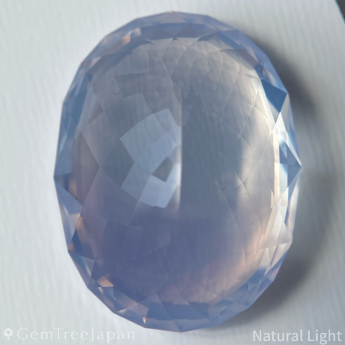 Milky Amethyst 40.701ct / Brazil