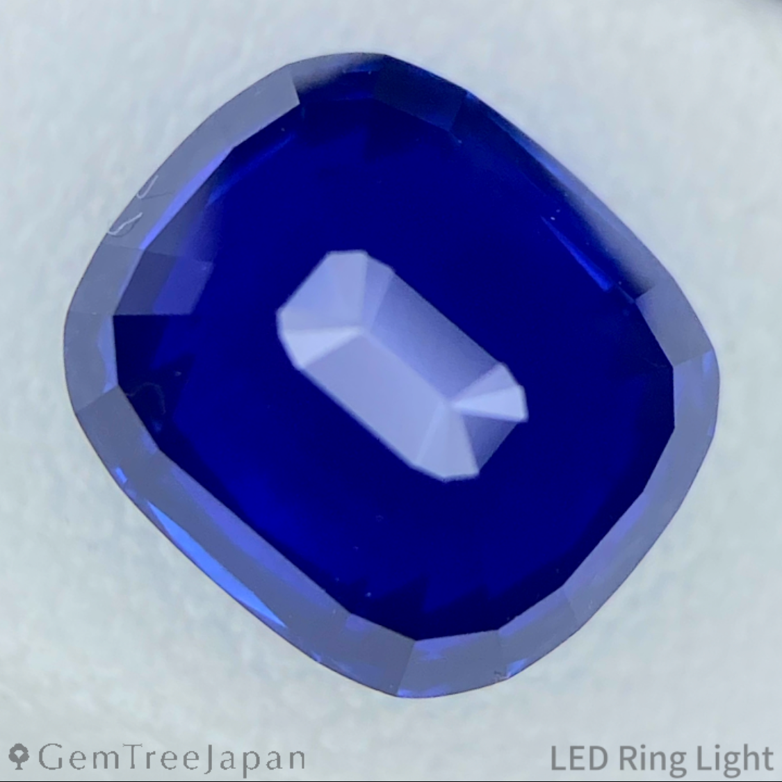 Cornflower Blue Sapphire 3.110ct / Burma