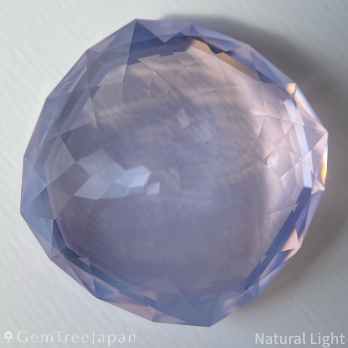Milky Amethyst 39.348ct / Brazil