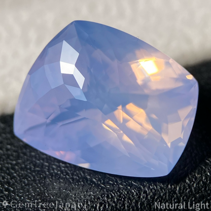 Milky Amethyst 6.943ct / Brazil