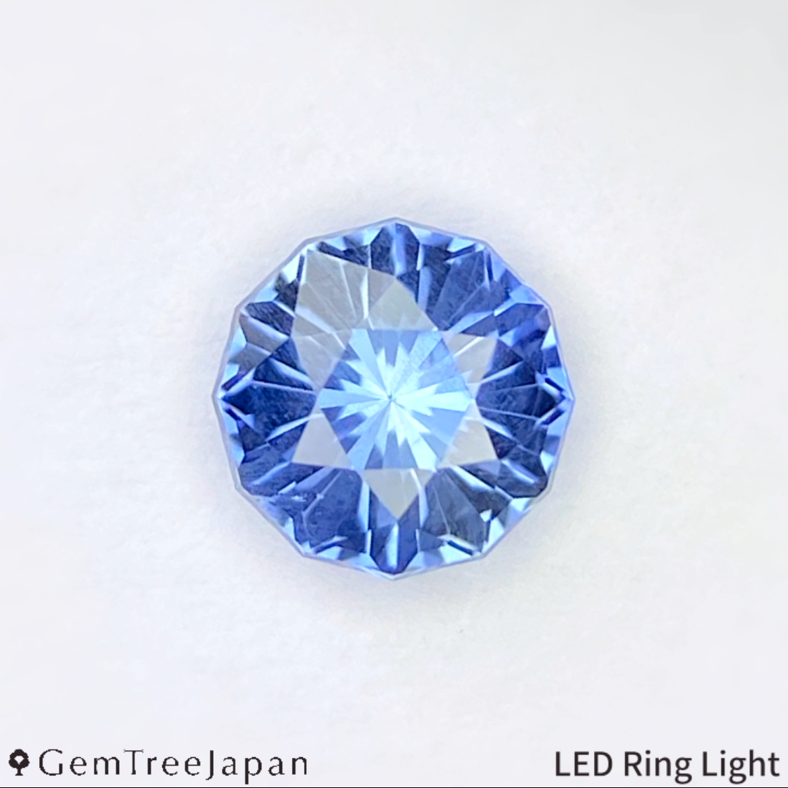 "Narika Cut" Un-Heat Sapphire 0.408ct / Thailand (Kanchanaburi)