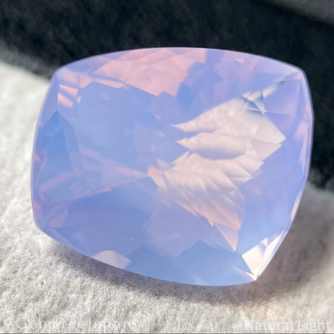 Milky Amethyst 6.943ct / Brazil