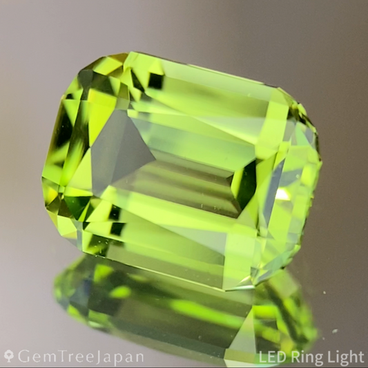 Peridot 1.36ct / U.S.A.