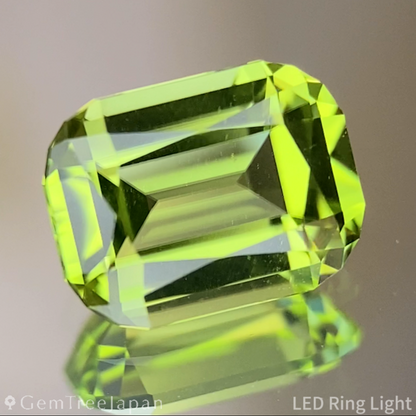 Peridot 1.36ct / U.S.A.
