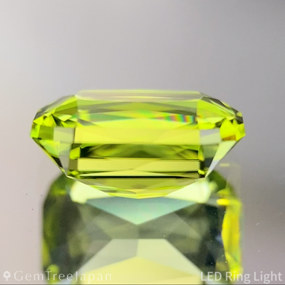 Peridot 1.28ct / U.S.A.