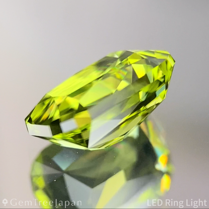 Peridot 1.28ct / U.S.A.