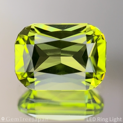 Peridot 1.28ct / U.S.A.