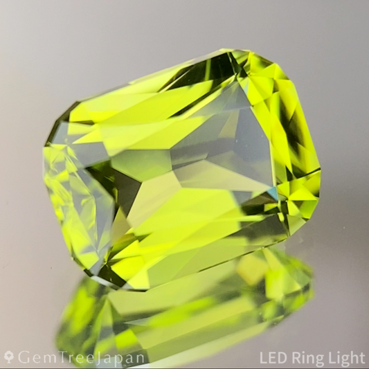 Peridot 1.28ct / U.S.A.