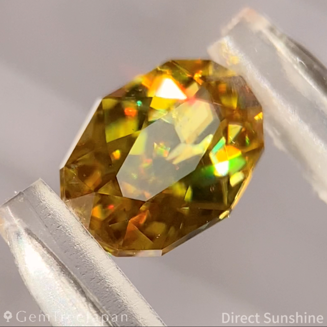 【Trial Price】Sphene 0.63ct / Madagascar