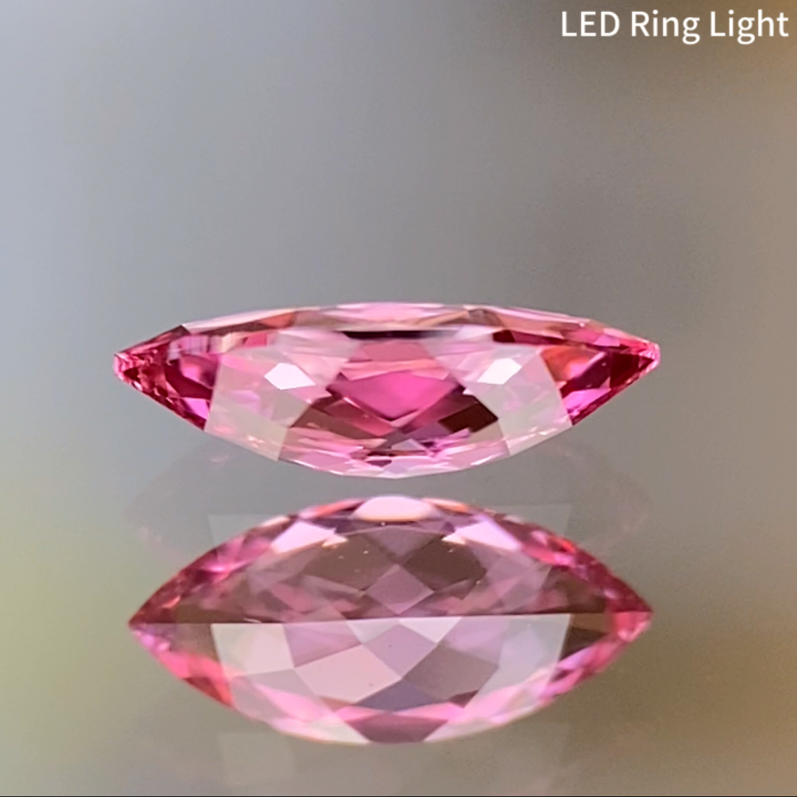 Un-Heat Padparadscha Sapphire 0.35ct / Madagascar