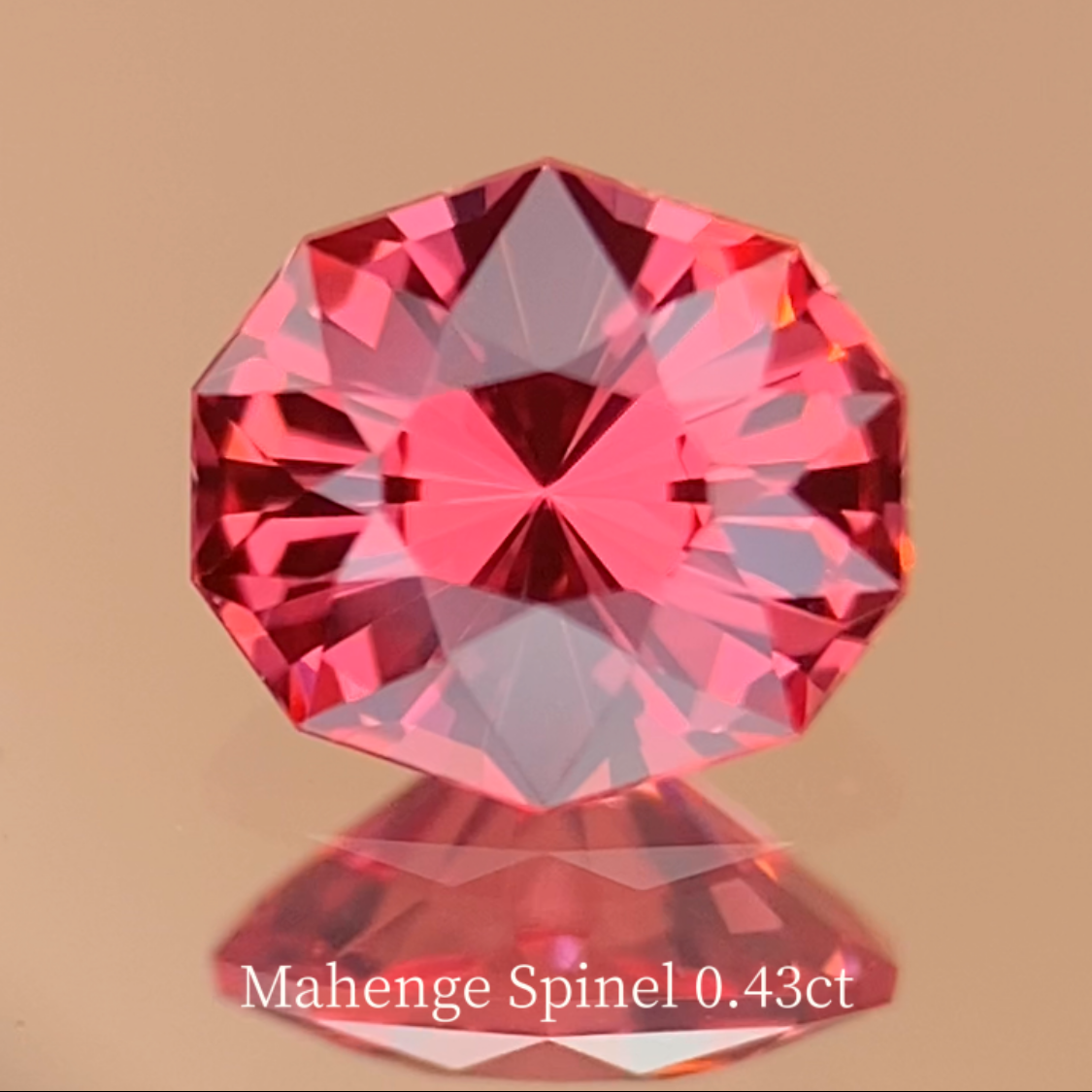 【One Price】Orange-Pink Spinel 0.431ct / Tanzania