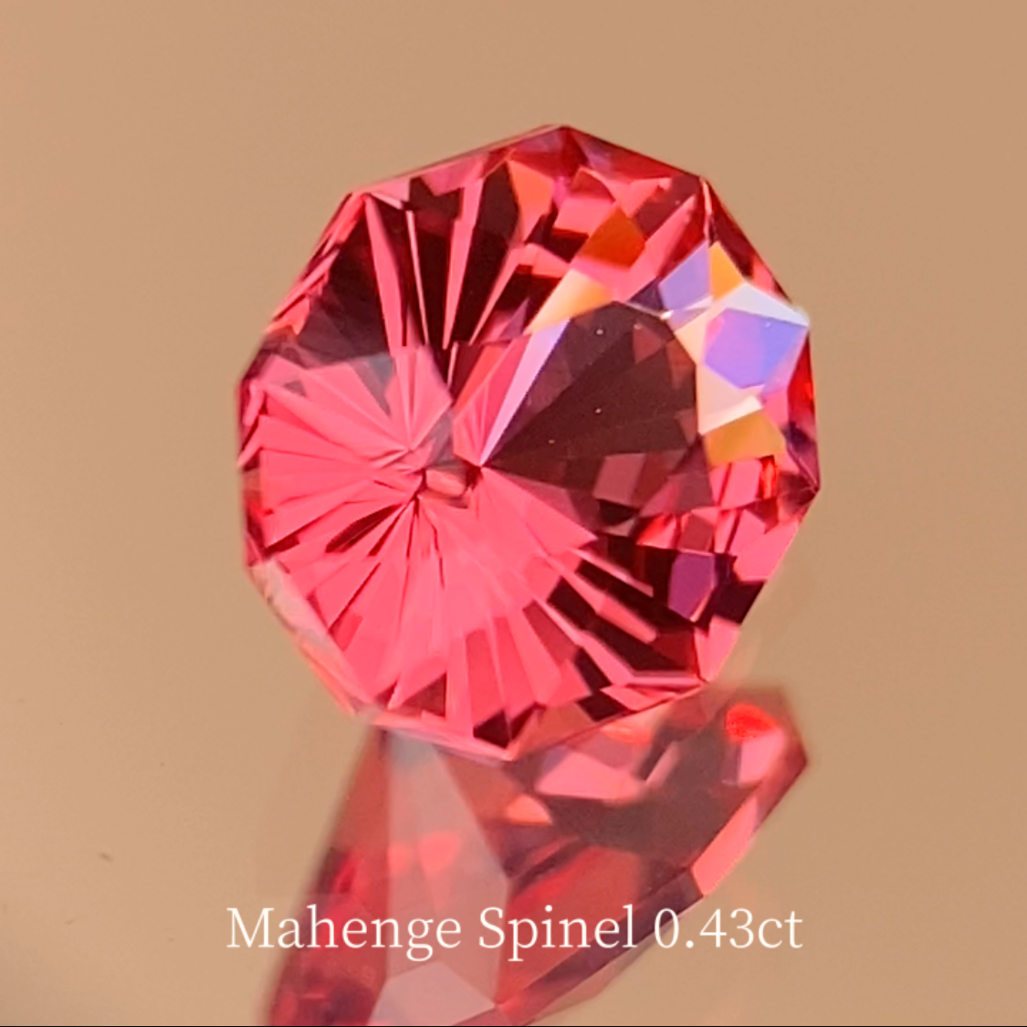 【One Price】Orange-Pink Spinel 0.431ct / Tanzania