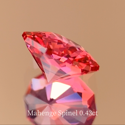 【One Price】Orange-Pink Spinel 0.431ct / Tanzania