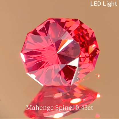 【One Price】Orange-Pink Spinel 0.431ct / Tanzania