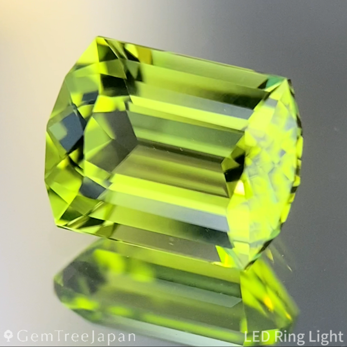 Peridot 1.20ct / U.S.A.