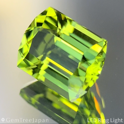 Peridot 1.20ct / U.S.A.