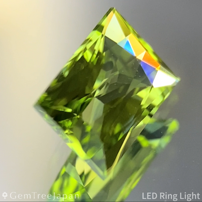 Peridot 1.05ct / U.S.A.