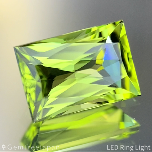 Peridot 1.05ct / U.S.A.