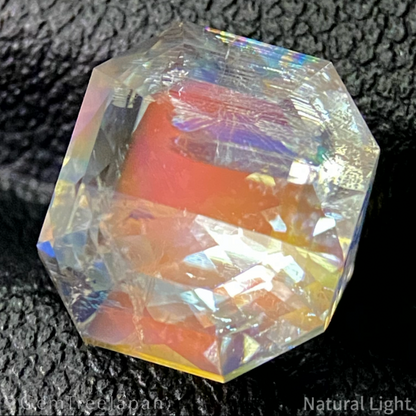 Rainbow Moon Stone 4.850ct / Madagascar